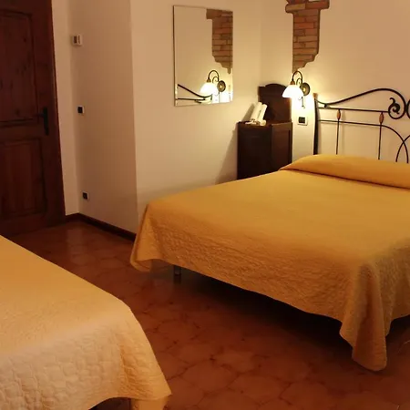 Casale Del Fattore *