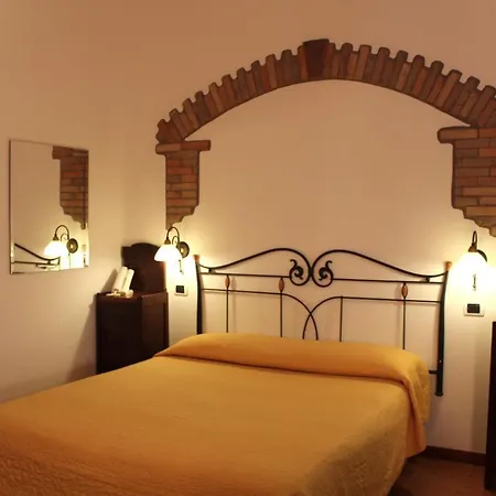 לינה וארוחת בוקר Casale Del Fattore צ'זנה