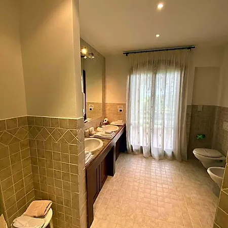 Casale Del Fattore فندق مبيت وإفطار 3*