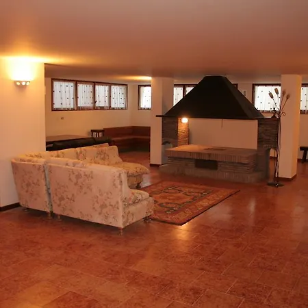 לינה וארוחת בוקר Casale Del Fattore צ'זנה